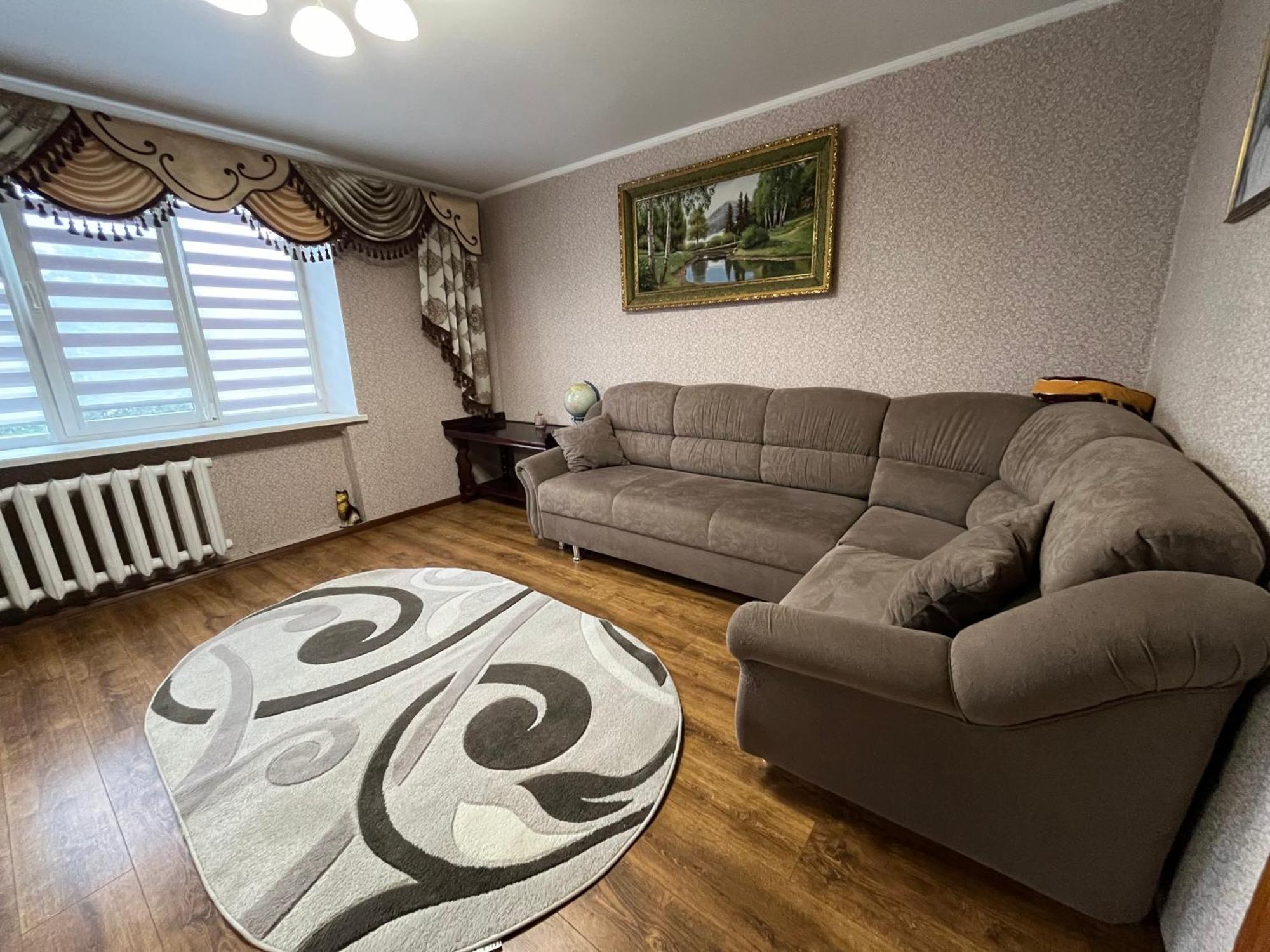Апартаменти Біля Софіївки Uman Exterior photo